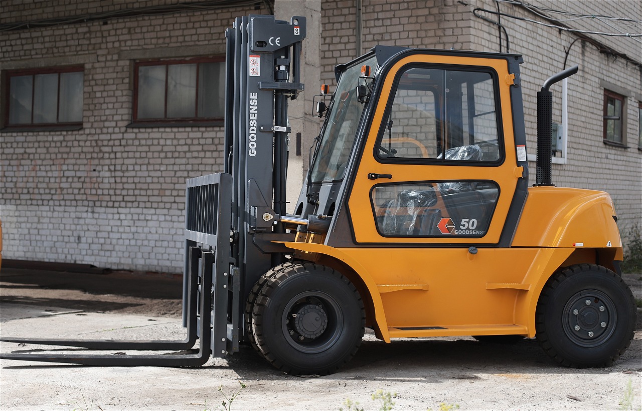 Дизельный погрузчик Goodsense Дизельный погрузчик GOODSENSE FD50 5,0т 4,5м Weichai Арт 364477
