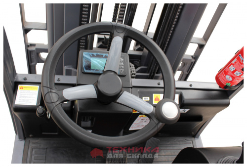 Электрический погрузчик LEMA EVO E 30-4F TX70